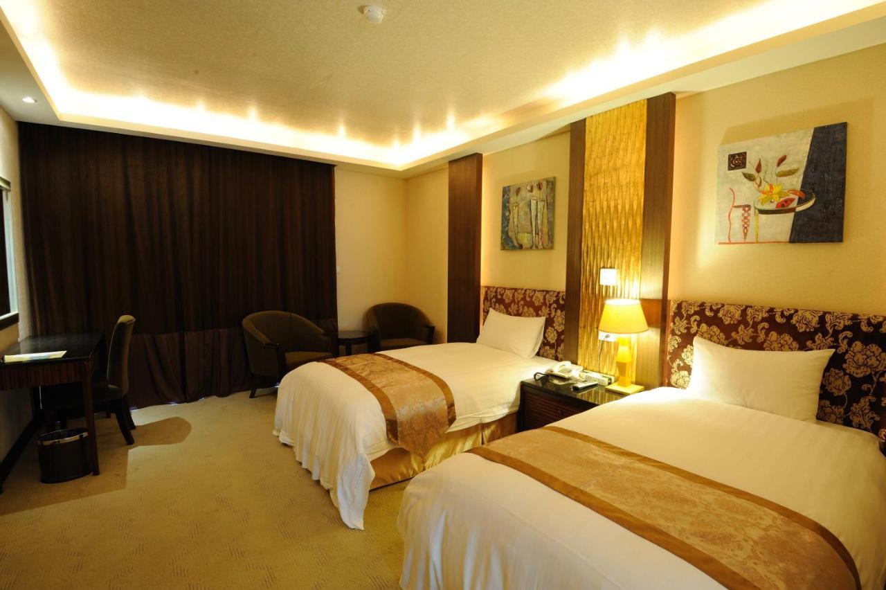 East Coast Sea View Hotel Chenggong Esterno foto