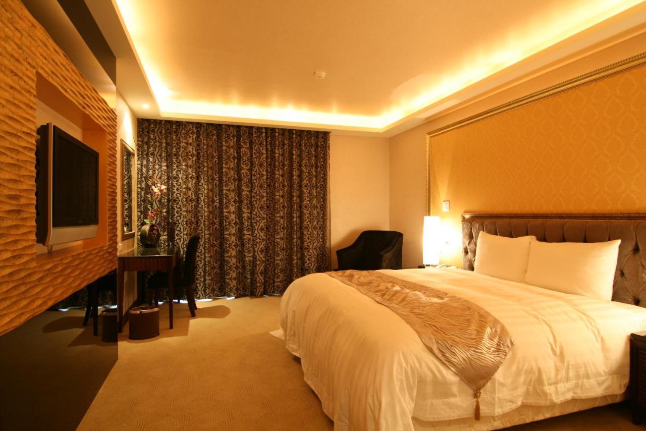 East Coast Sea View Hotel Chenggong Esterno foto